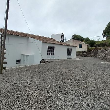 Fazenda Apartments - Apartment 1 Lajes das Flores Eksteriør bilde